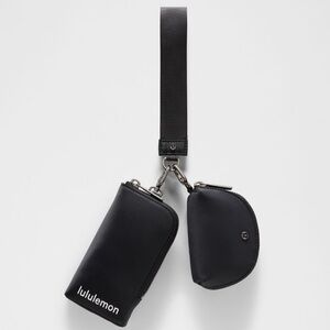 NWT Lululemon Dual Pouch Wristlet